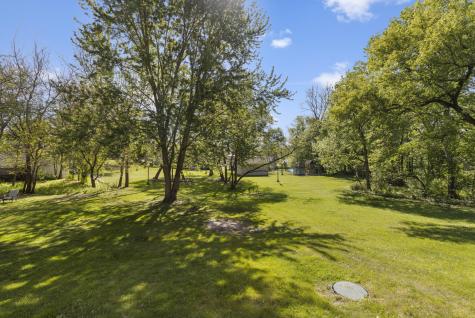 9825 Debbie Lane Machesney Park IL 61115
