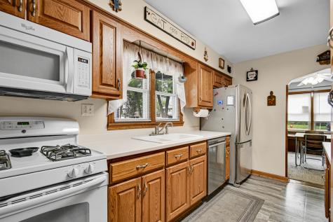 14332 Knox Avenue Midlothian IL 60445
