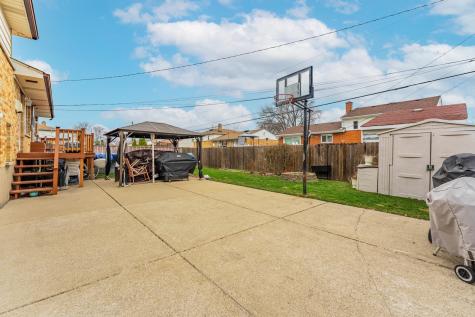 1531 North 9th Avenue Melrose Park IL 60160