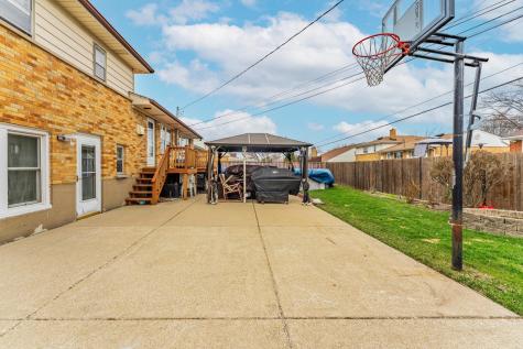 1531 North 9th Avenue Melrose Park IL 60160