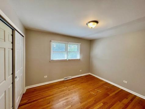 16046 Prairie Avenue South Holland IL 60473