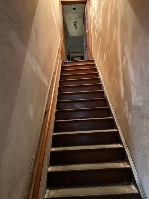 5716 South Indiana Avenue Chicago IL 60637