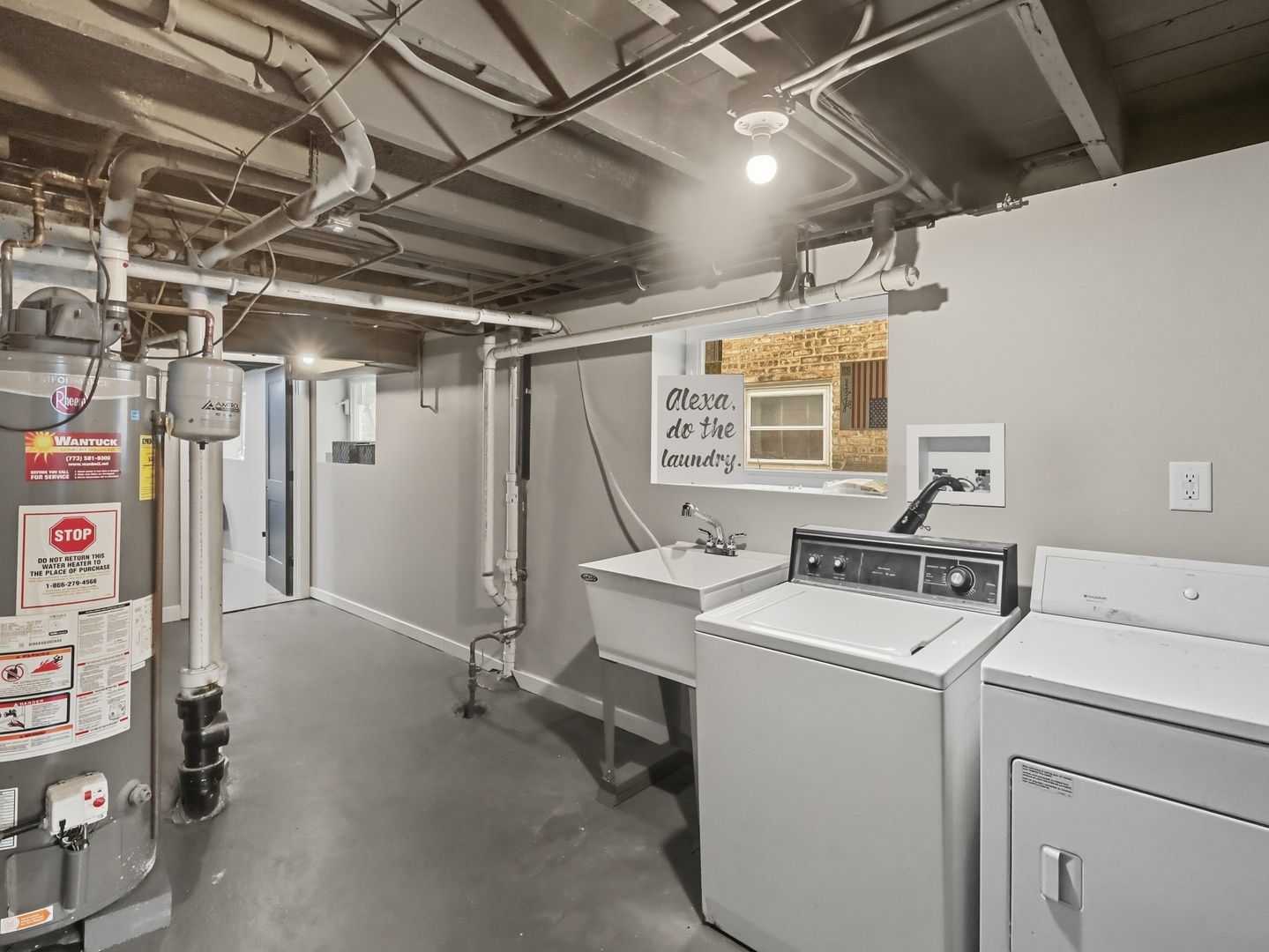 8442 South Kingston Avenue Chicago IL 60617