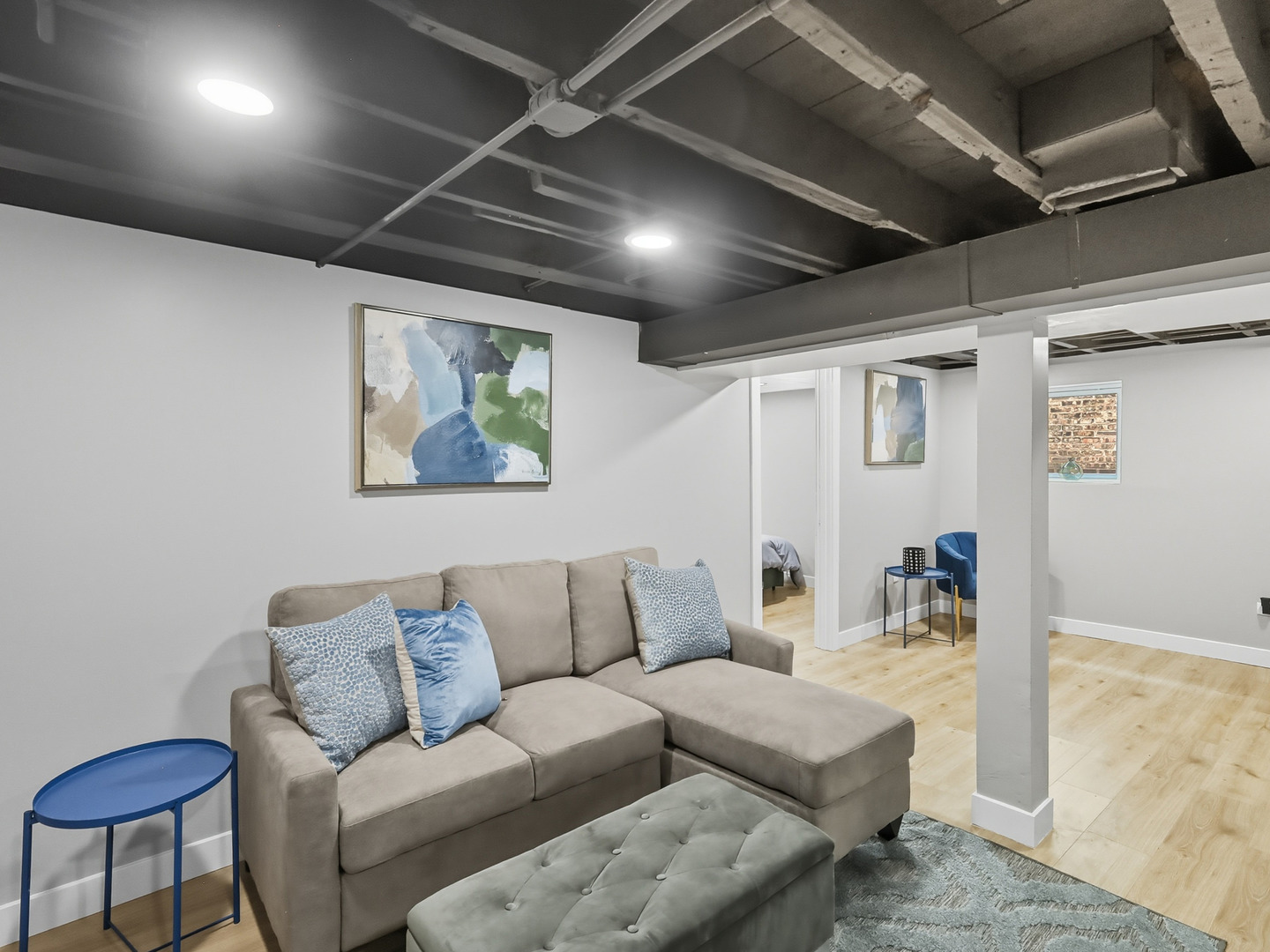 8442 South Kingston Avenue Chicago IL 60617