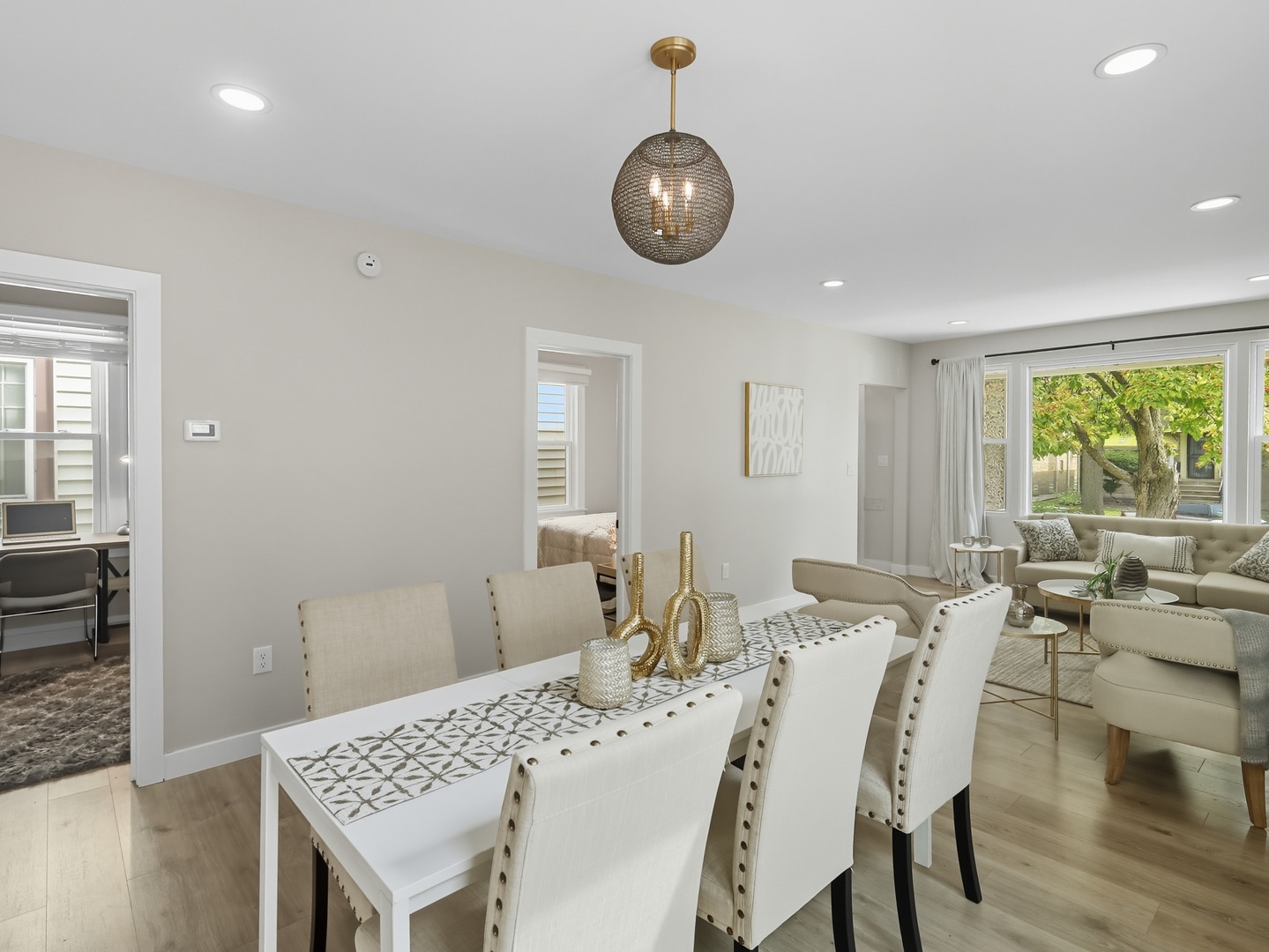 8442 South Kingston Avenue Chicago IL 60617