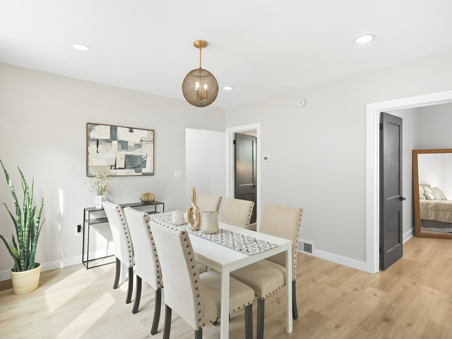 8442 South Kingston Avenue Chicago IL 60617