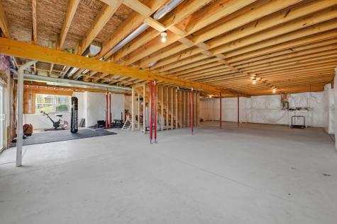 391 Teaberry Court Roscoe IL 61073