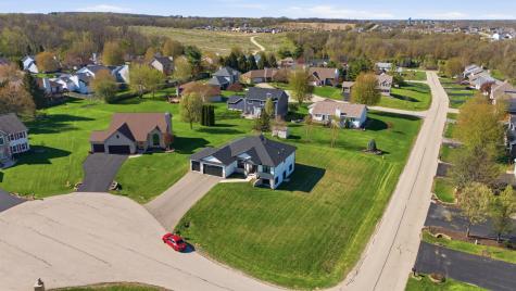391 Teaberry Court Roscoe IL 61073