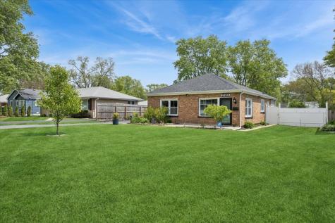 21955 Millard Avenue Richton Park IL 60471
