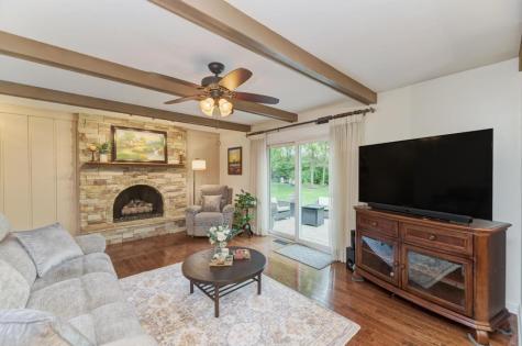 10S607 Glenn Drive Burr Ridge IL 60527