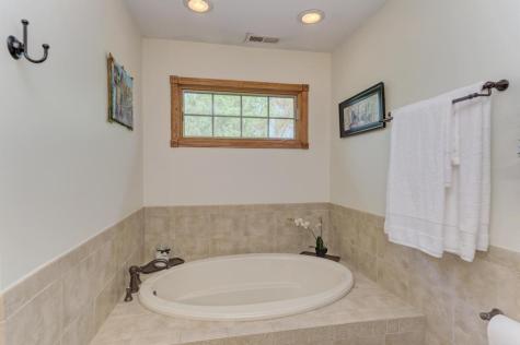 10S607 Glenn Drive Burr Ridge IL 60527