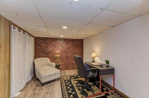 10S607 Glenn Drive Burr Ridge IL 60527