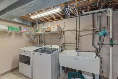 10S607 Glenn Drive Burr Ridge IL 60527