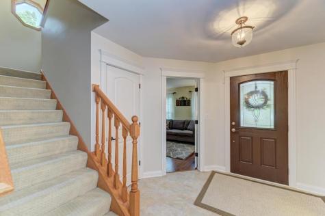 10S607 Glenn Drive Burr Ridge IL 60527