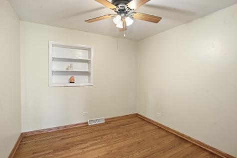 13 Wild Cherry Lane Palos Park IL 60464