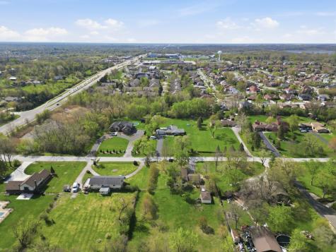 13 Wild Cherry Lane Palos Park IL 60464