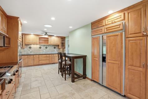 13 Wild Cherry Lane Palos Park IL 60464