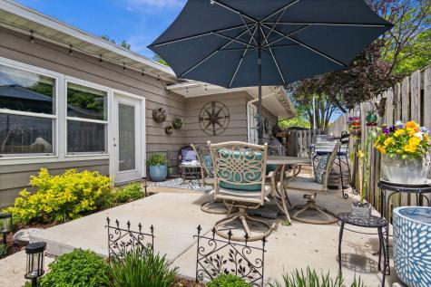 1515 Jewel Avenue St. Charles IL 60174