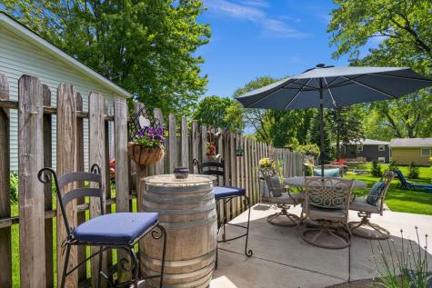 1515 Jewel Avenue St. Charles IL 60174