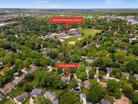 1515 Jewel Avenue St. Charles IL 60174