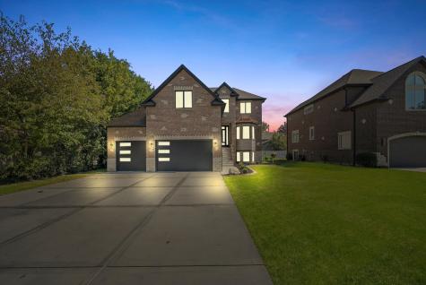 10441 South 83rd Avenue Palos Hills IL 60465