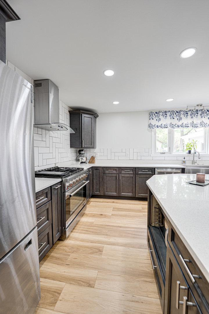 4433 Normandy Drive Lisle IL 60532