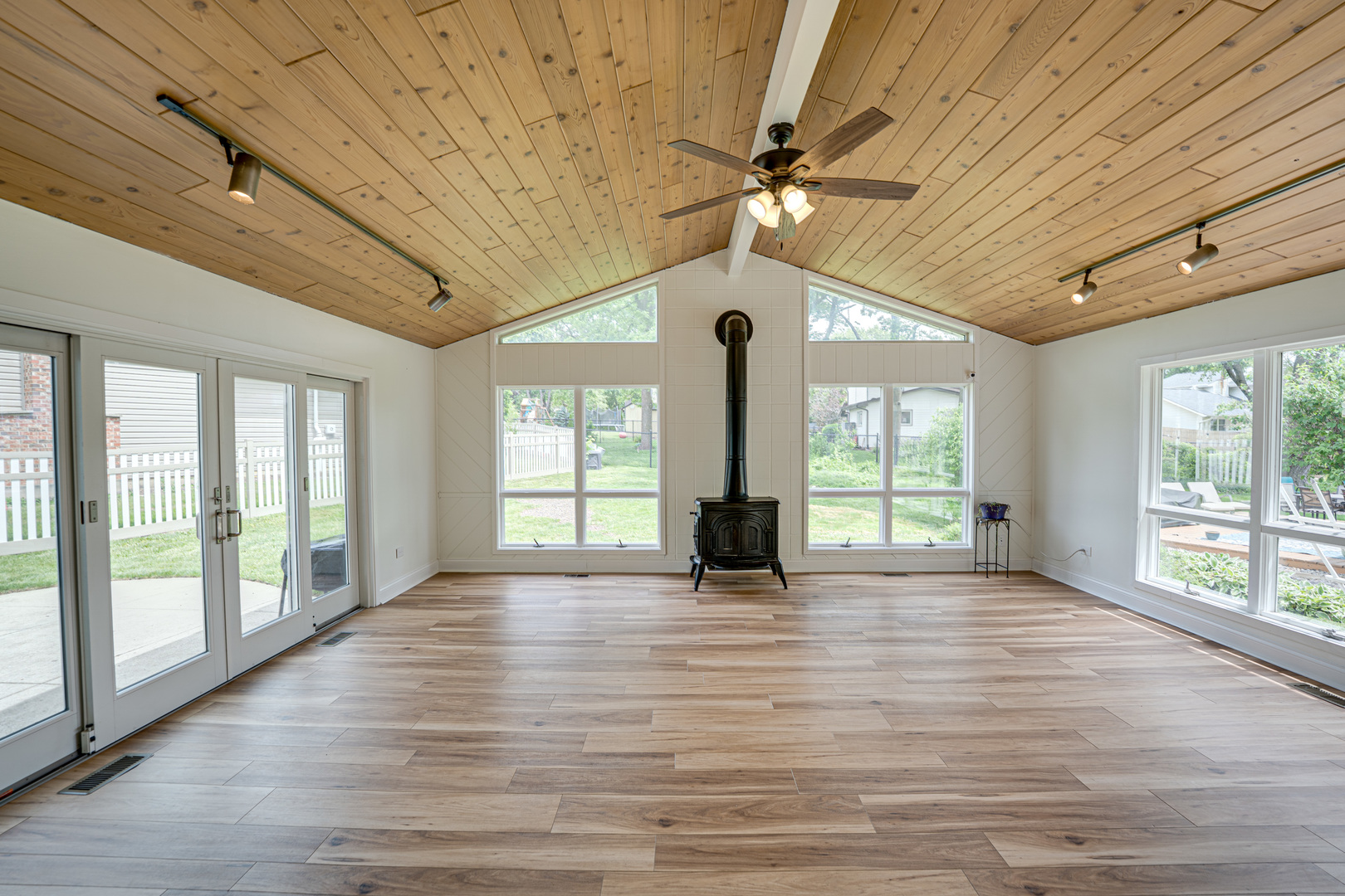 4433 Normandy Drive Lisle IL 60532