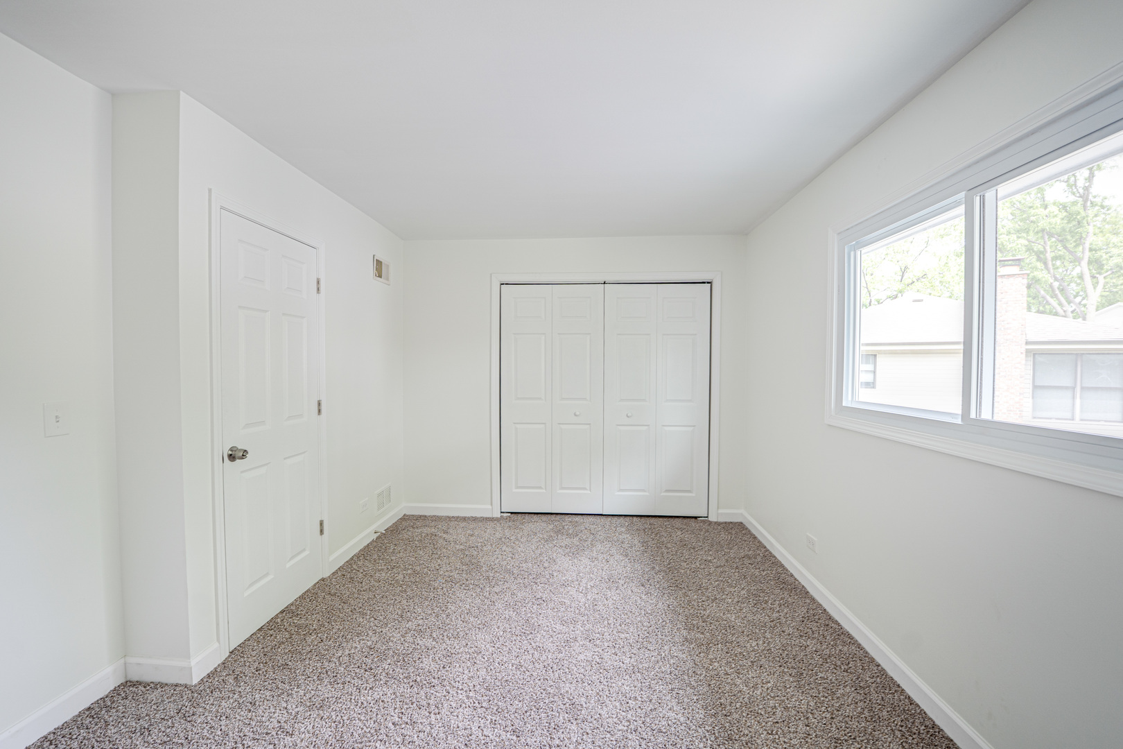 4433 Normandy Drive Lisle IL 60532