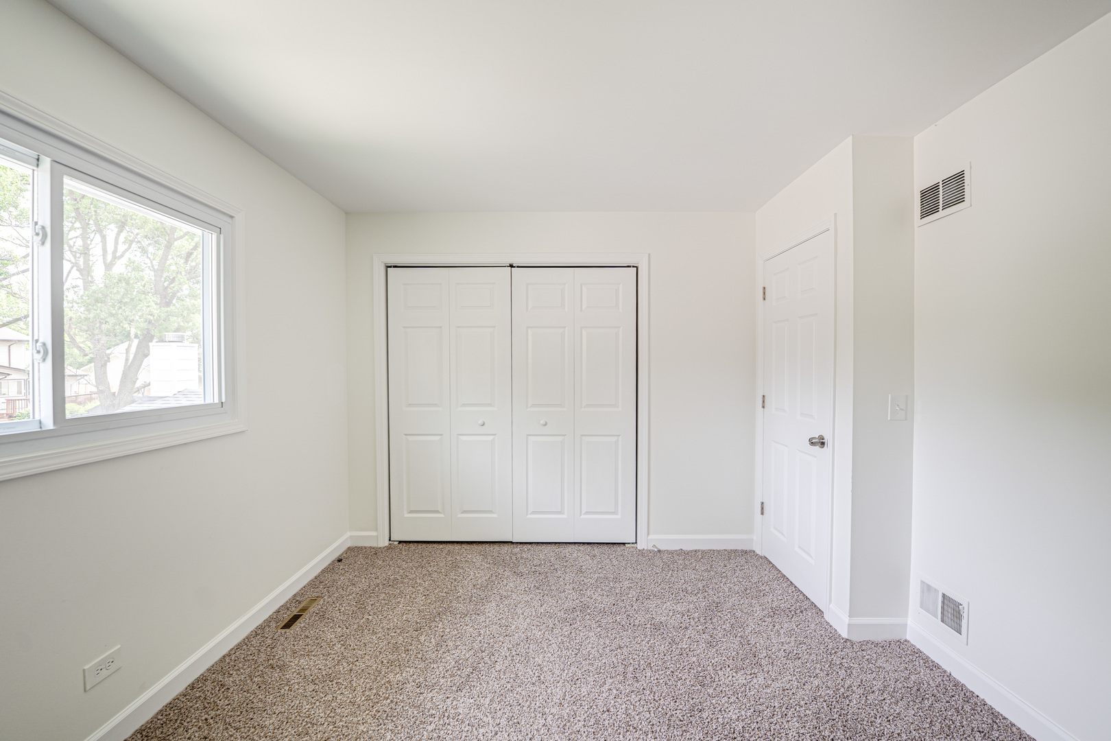 4433 Normandy Drive Lisle IL 60532