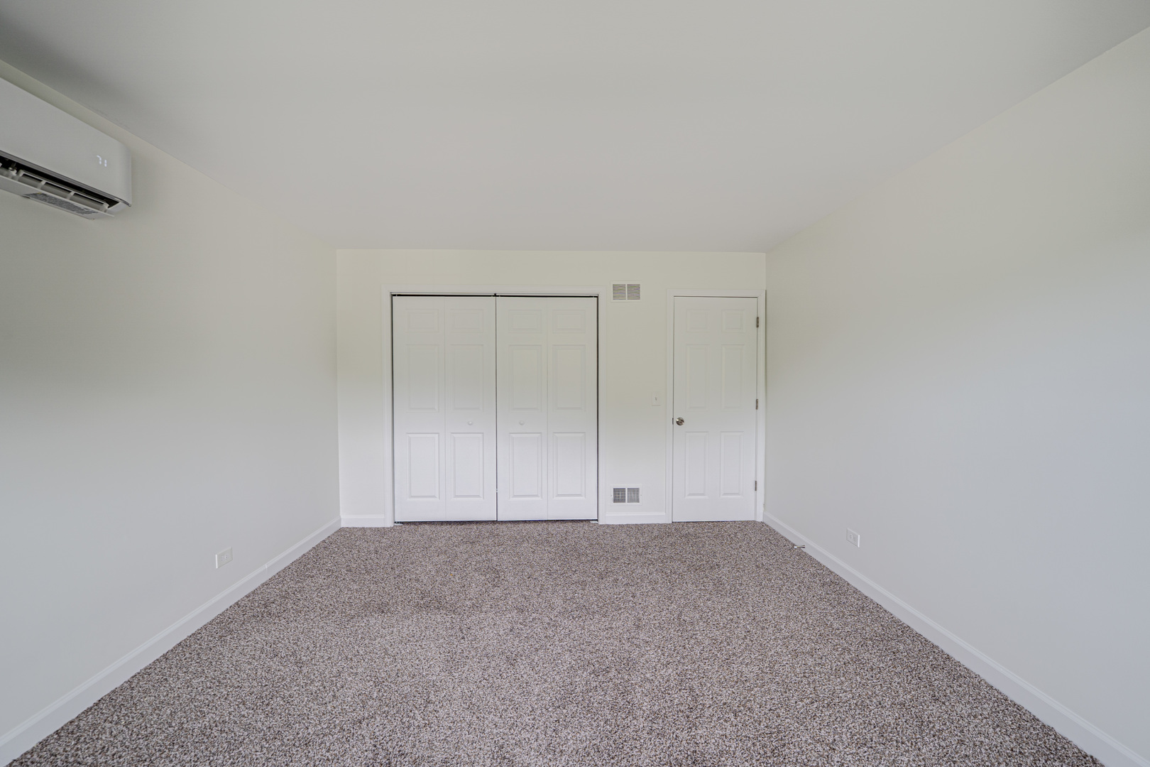 4433 Normandy Drive Lisle IL 60532