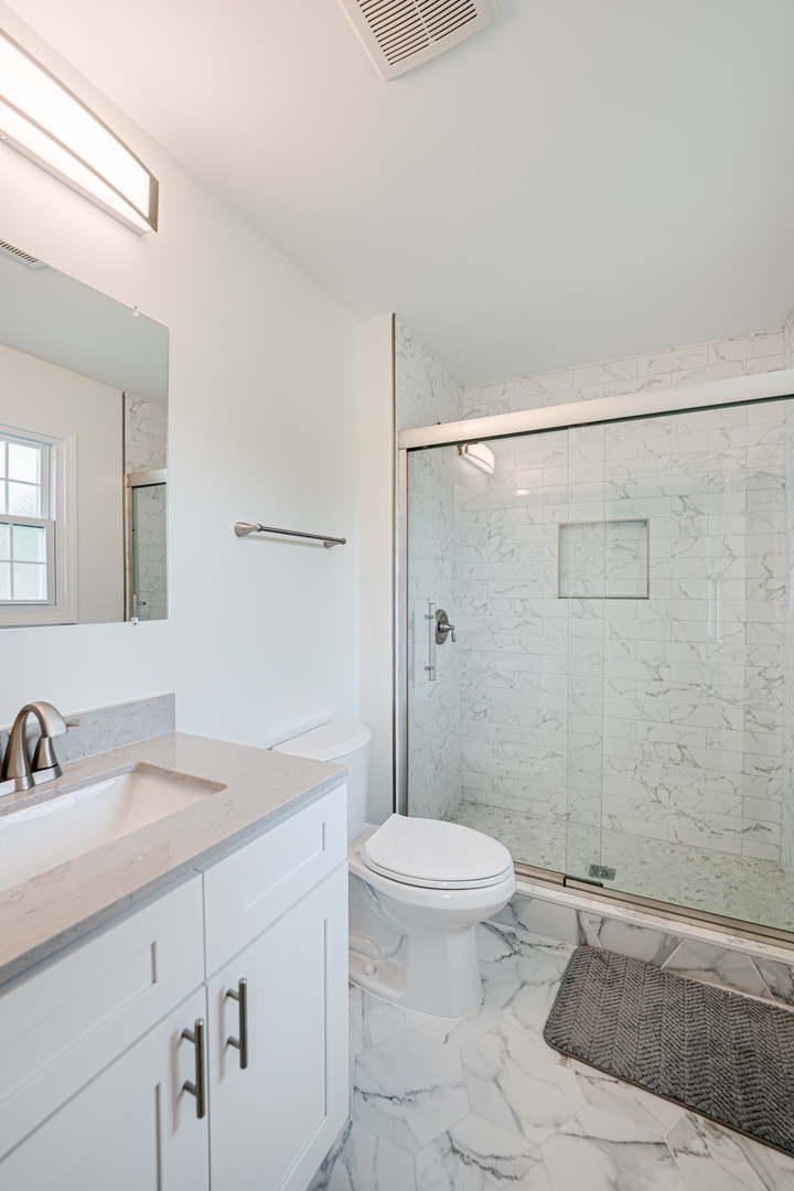 4433 Normandy Drive Lisle IL 60532