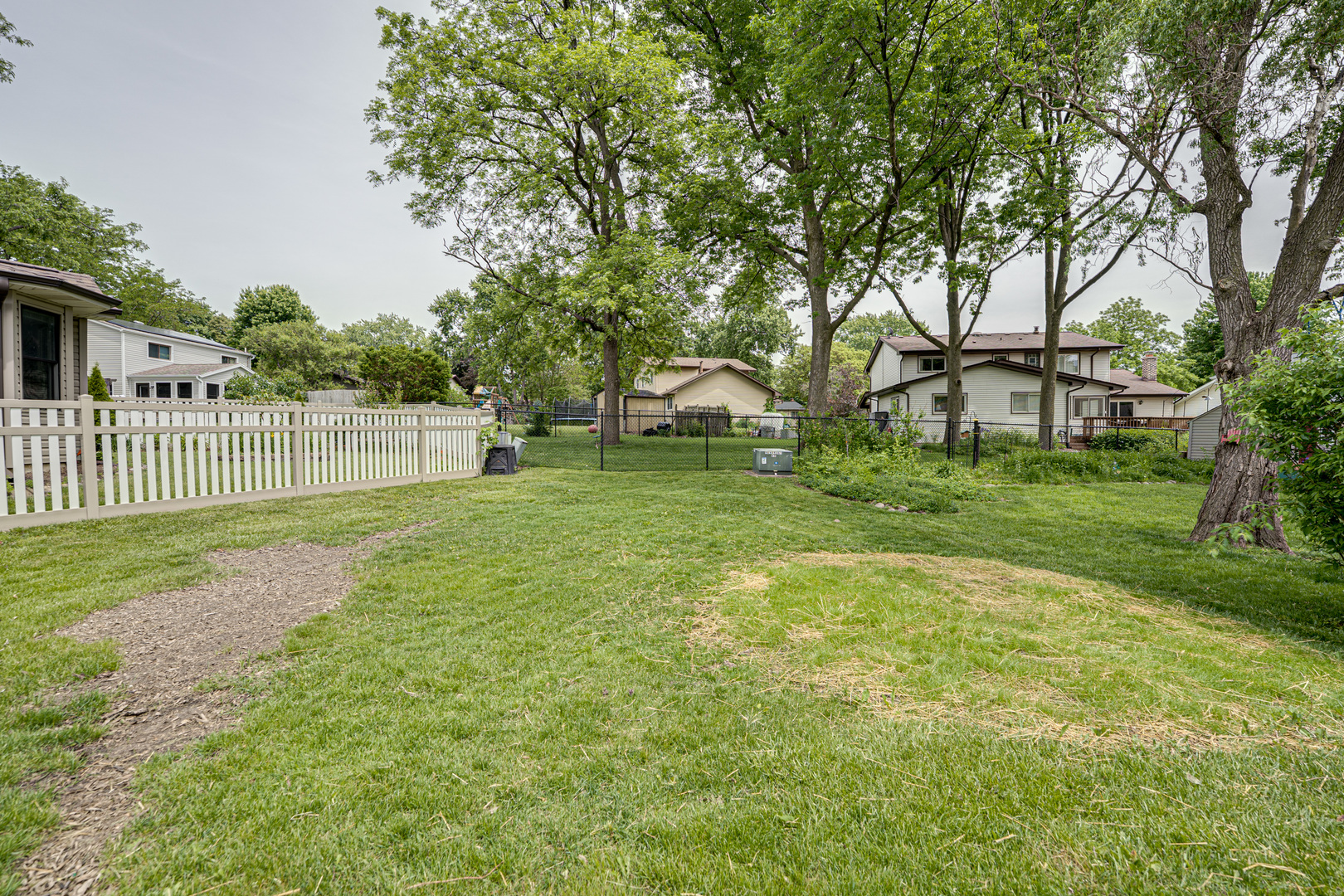 4433 Normandy Drive Lisle IL 60532