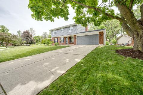 4433 Normandy Drive Lisle IL 60532