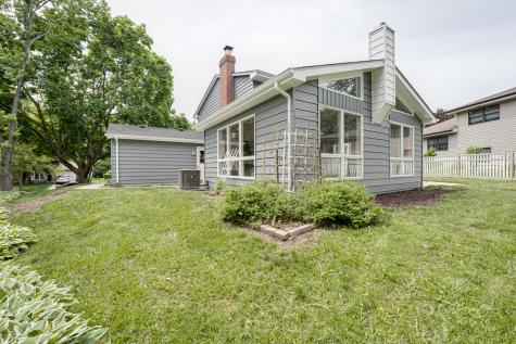 4433 Normandy Drive Lisle IL 60532