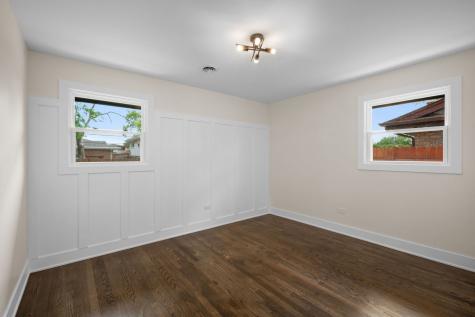 515 East 168th Place South Holland IL 60473
