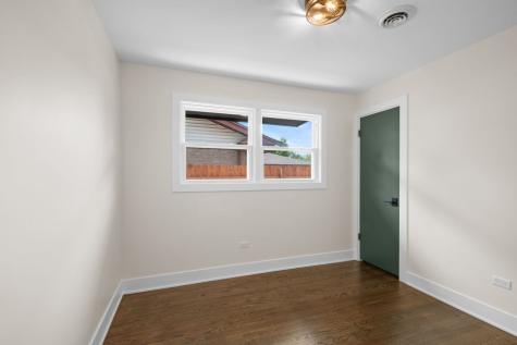 515 East 168th Place South Holland IL 60473