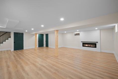 515 East 168th Place South Holland IL 60473
