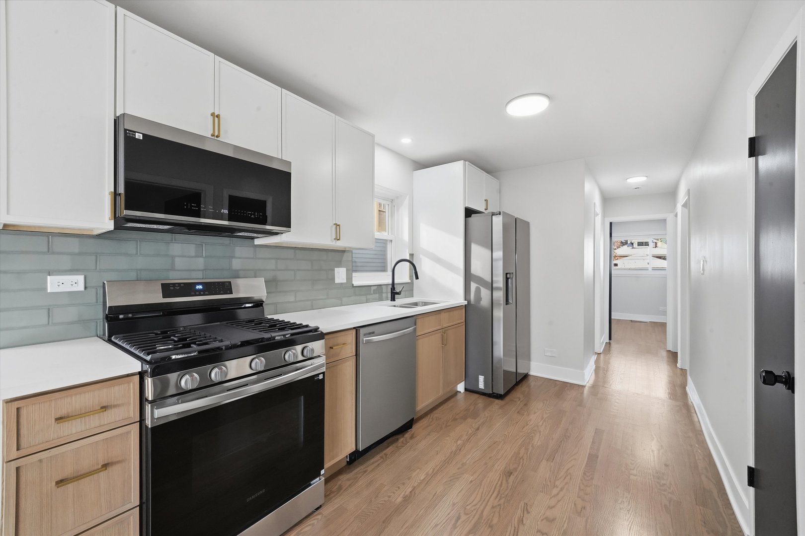 3415 North Kenton Avenue Chicago IL 60641