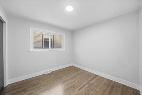 3415 North Kenton Avenue Chicago IL 60641