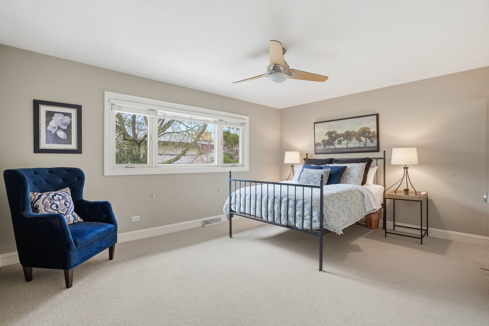 75 Regent Drive Oak Brook IL 60523