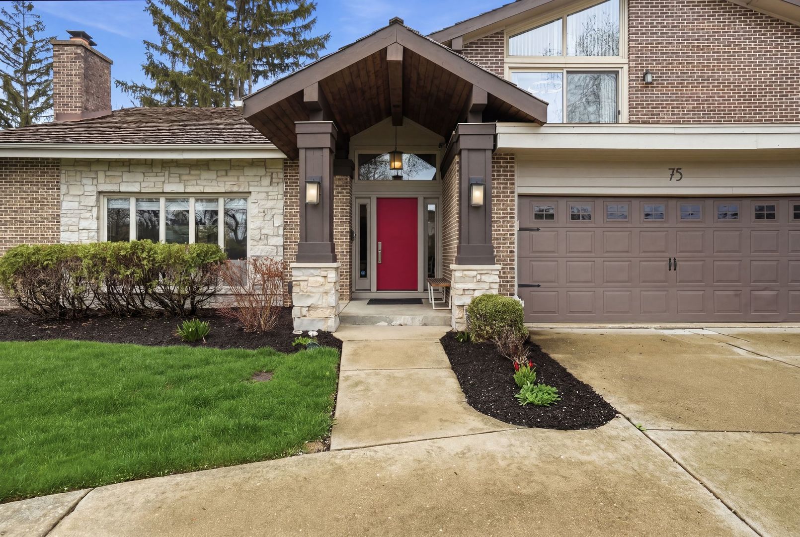 75 Regent Drive Oak Brook IL 60523