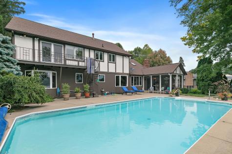 1606 Gregden Shores Drive Sterling IL 61081