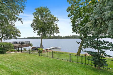 1606 Gregden Shores Drive Sterling IL 61081