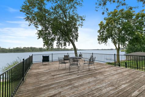1606 Gregden Shores Drive Sterling IL 61081
