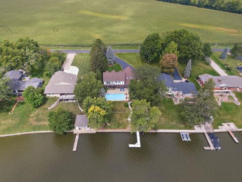 1606 Gregden Shores Drive Sterling IL 61081
