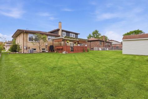 1308 East Thayer Street Mount Prospect IL 60056