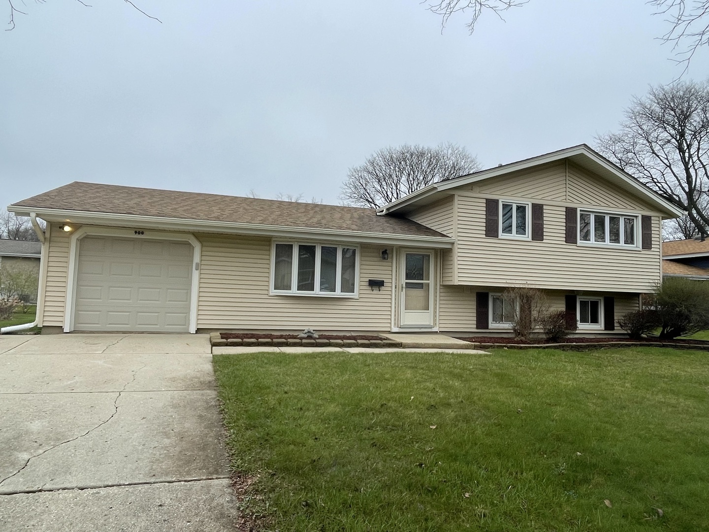 900 Georgean Lane Schaumburg IL 60193