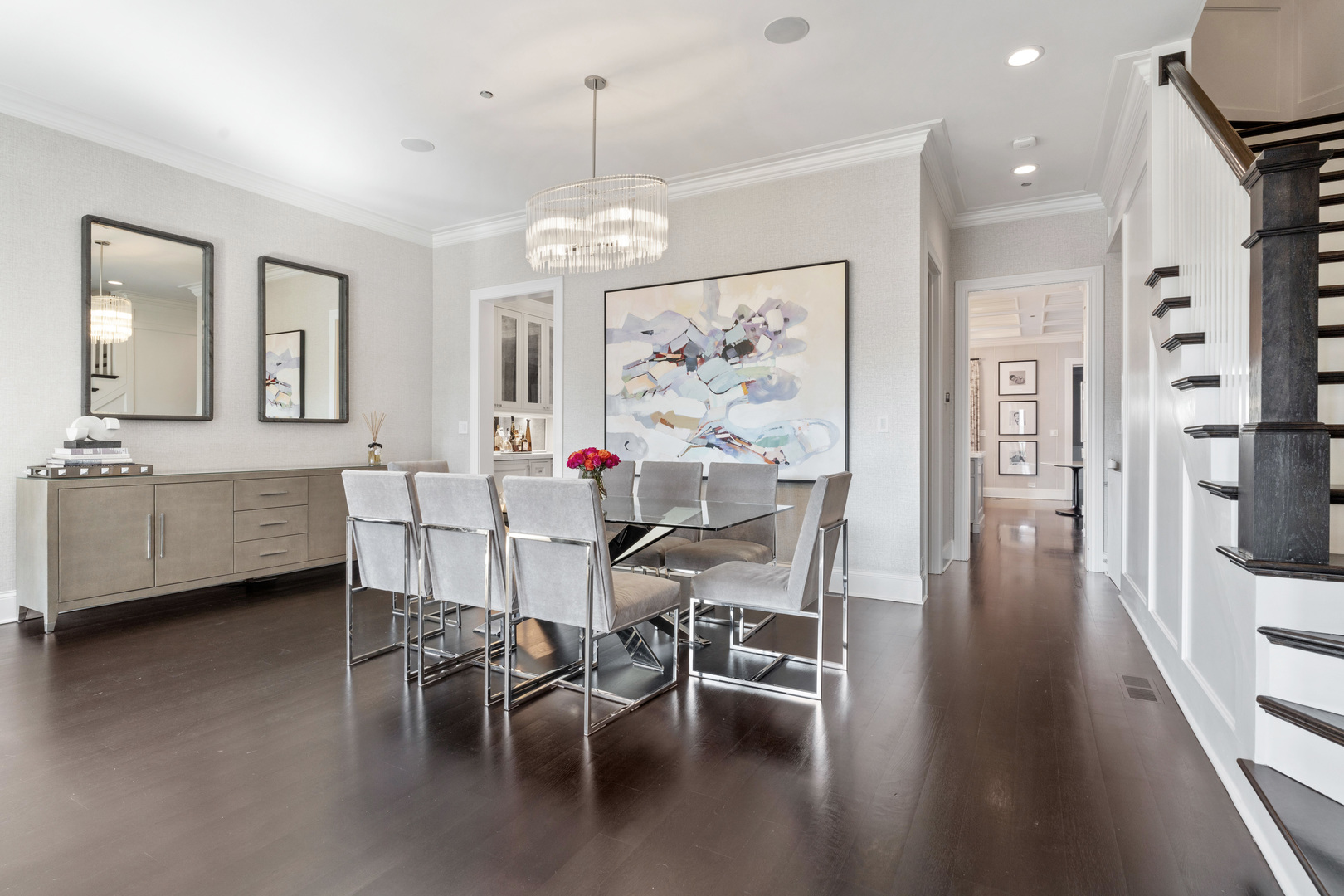 1634 West Surf Street Chicago IL 60657