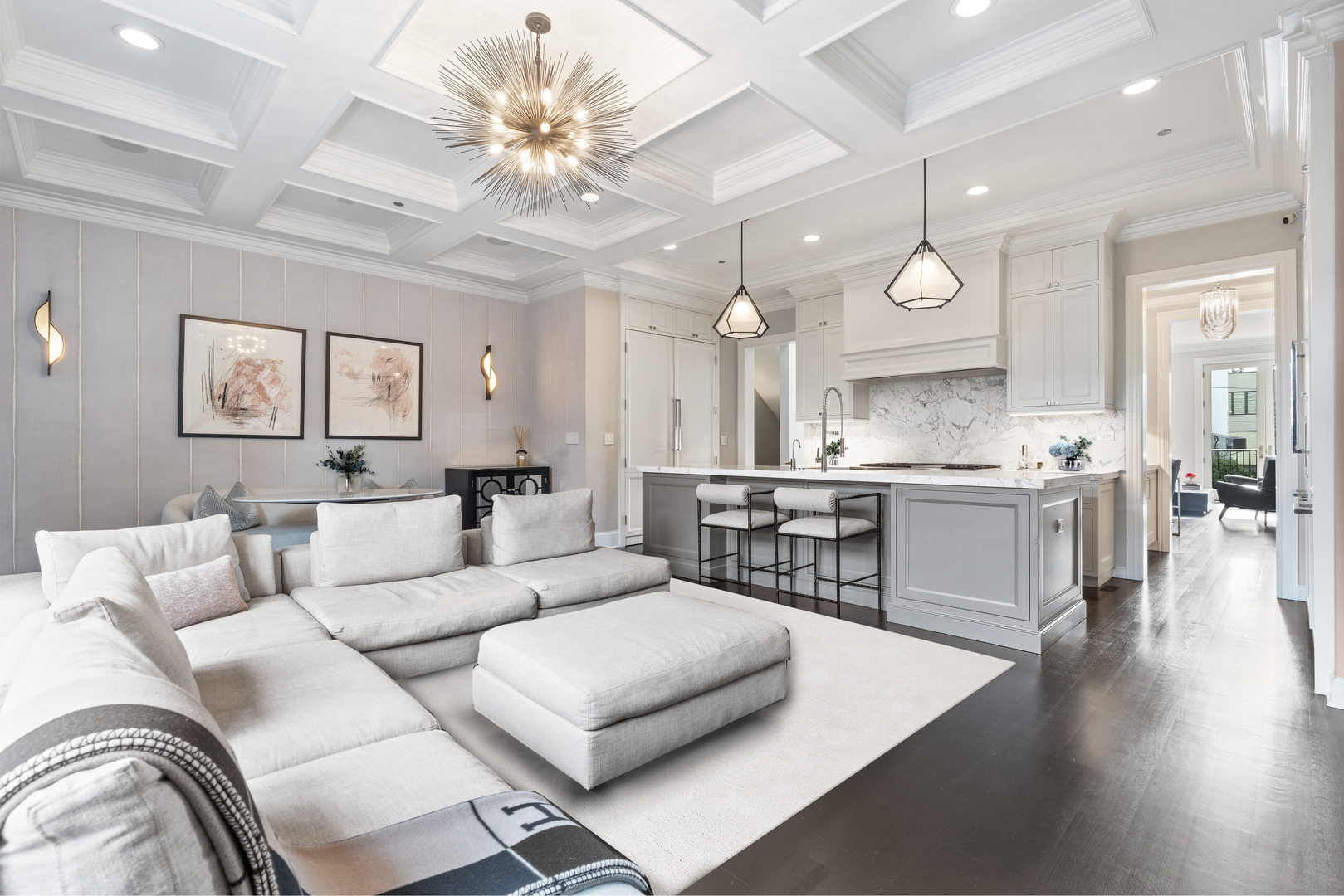 1634 West Surf Street Chicago IL 60657
