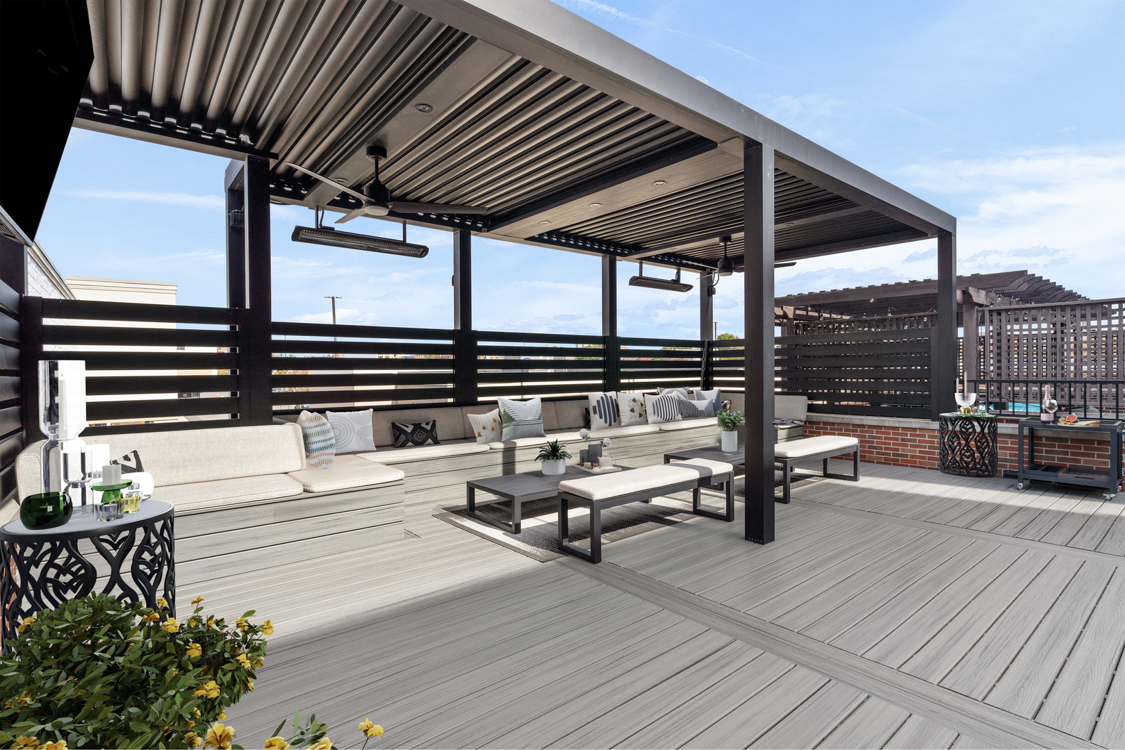 1634 West Surf Street Chicago IL 60657